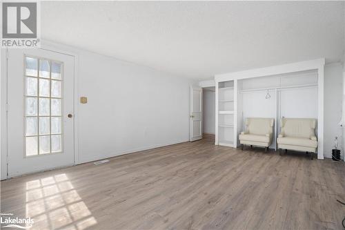 86 Lakeshore Drive, Thornbury, ON - Indoor Photo Showing Other Room