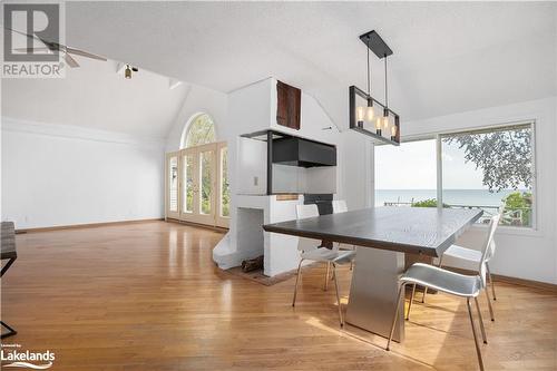 86 Lakeshore Drive, Thornbury, ON - Indoor Photo Showing Dining Room