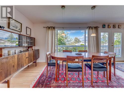 1401 37 Avenue, Vernon, BC - Indoor Photo Showing Dining Room