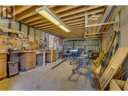 1401 37 Avenue, Vernon, BC - Indoor Photo Showing Basement