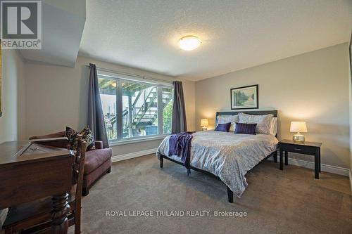 27 - 2615 Colonel Talbot Road, London, ON - Indoor Photo Showing Bedroom