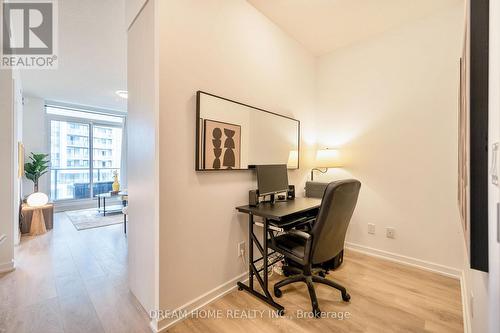 422 - 36 Forest Manor Road, Toronto (Henry Farm), ON - Indoor Photo Showing Office