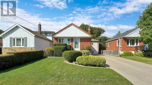 118 Phillip Avenue, Toronto (Birchcliffe-Cliffside), ON - Outdoor With Facade