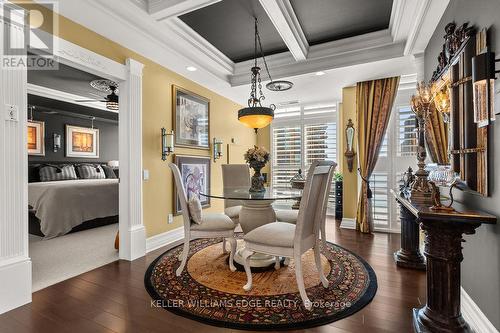 803 - 360 Pearl Street, Burlington (Brant), ON - Indoor Photo Showing Dining Room