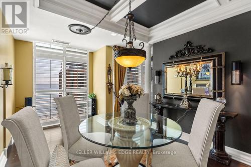 803 - 360 Pearl Street, Burlington, ON - Indoor Photo Showing Dining Room