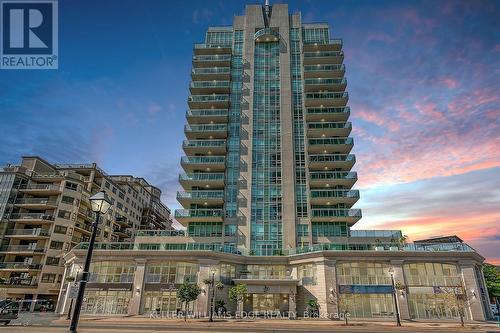 803 - 360 Pearl Street, Burlington, ON - Outdoor With Facade