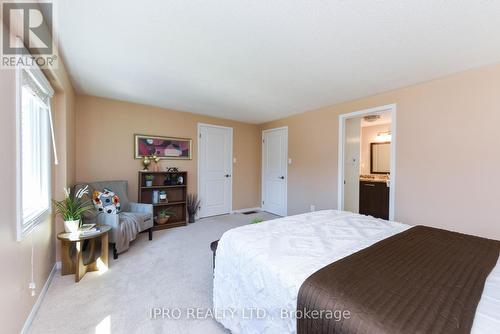 1139 Leewood Drive, Oakville, ON - Indoor Photo Showing Bedroom