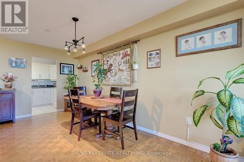 1614 - 15 La Rose Avenue, Toronto (Humber Heights), ON - Indoor Photo Showing Dining Room