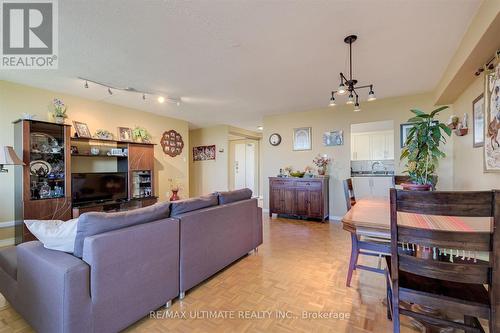 1614 - 15 La Rose Avenue, Toronto (Humber Heights), ON - Indoor Photo Showing Living Room