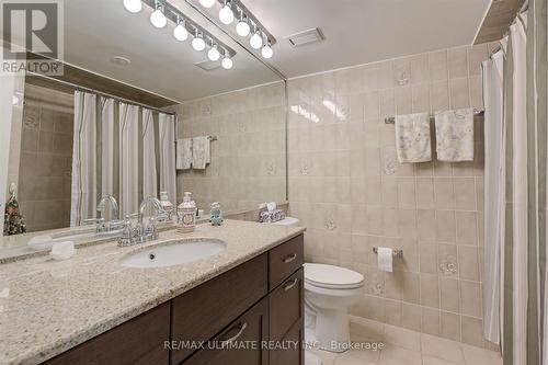 1614 - 15 La Rose Avenue, Toronto (Humber Heights), ON - Indoor Photo Showing Bathroom