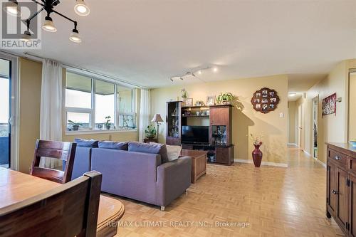 1614 - 15 La Rose Avenue, Toronto (Humber Heights), ON - Indoor Photo Showing Living Room