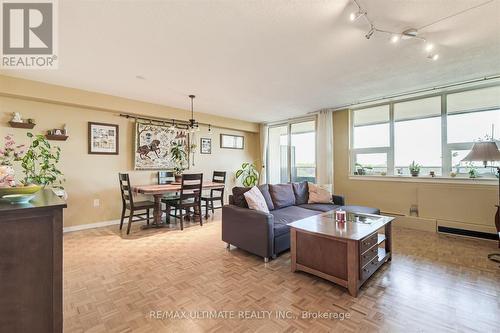 1614 - 15 La Rose Avenue, Toronto (Humber Heights), ON - Indoor