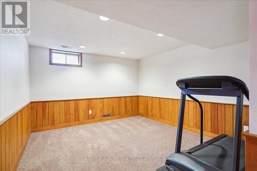 199 Penn Drive, Burlington, ON - Indoor Photo Showing Other Room