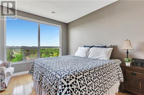 255 Keats Way Unit# 1206, Waterloo, ON - Indoor Photo Showing Bedroom