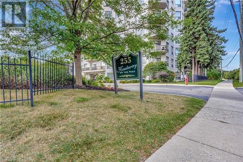 255 Keats Way Unit# 1206, Waterloo, ON - Outdoor