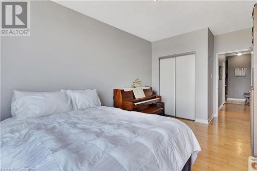 255 Keats Way Unit# 1206, Waterloo, ON - Indoor Photo Showing Bedroom