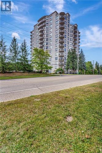 255 Keats Way Unit# 1206, Waterloo, ON - Outdoor With Facade