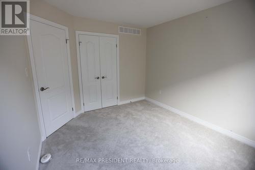 7 Berkshire Drive, St. Catharines, ON - Indoor Photo Showing Other Room