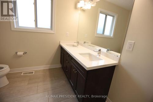 7 Berkshire Drive, St. Catharines, ON - Indoor Photo Showing Bathroom