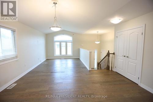 7 Berkshire Drive, St. Catharines, ON - Indoor Photo Showing Other Room