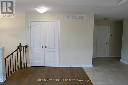 7 Berkshire Drive, St. Catharines, ON - Indoor Photo Showing Other Room