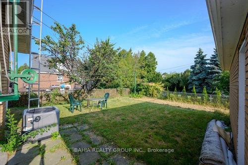 51 Robroy Avenue, Hamilton (Corman), ON - Outdoor