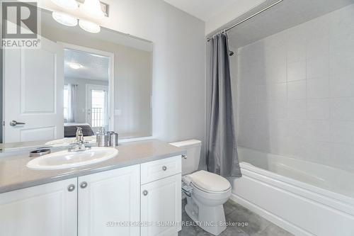 39 Bayonne Drive, Hamilton (Stoney Creek Mountain), ON - Indoor Photo Showing Bathroom