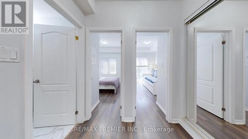 266 - 19 Coneflower Crescent, Toronto (Westminster-Branson), ON - Indoor Photo Showing Other Room