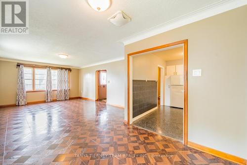 109 Queen Street, Whitby (Brooklin), ON - Indoor Photo Showing Other Room