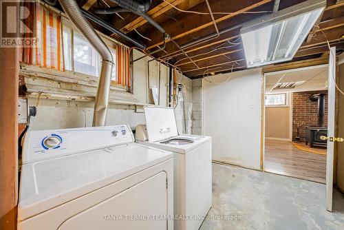 109 Queen Street, Whitby (Brooklin), ON - Indoor Photo Showing Laundry Room