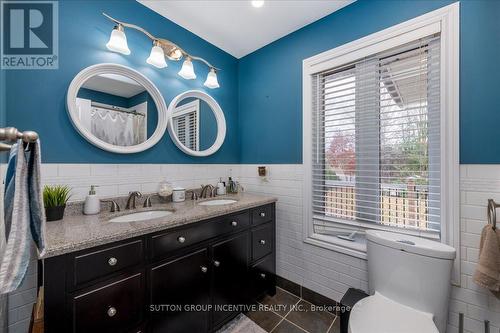 1043 Peter Street West Street W, Oro-Medonte, ON - Indoor Photo Showing Bathroom