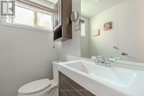 21 Doris Drive, Barrie (Allandale Heights), ON - Indoor Photo Showing Bathroom