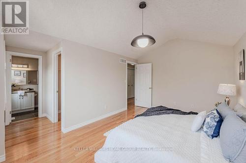 210 Rickson Avenue, Guelph (Hanlon Creek), ON - Indoor Photo Showing Bedroom