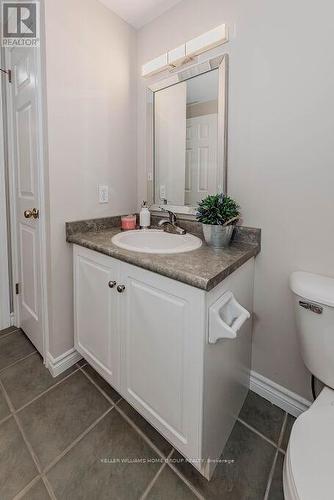 210 Rickson Avenue, Guelph, ON - Indoor Photo Showing Bathroom