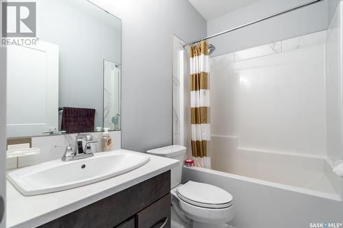 3656 Gee Crescent, Regina, SK - Indoor Photo Showing Bathroom