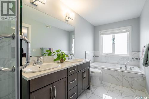 3656 Gee Crescent, Regina, SK - Indoor Photo Showing Bathroom