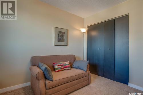 904 405 5Th Avenue N, Saskatoon, SK - Indoor