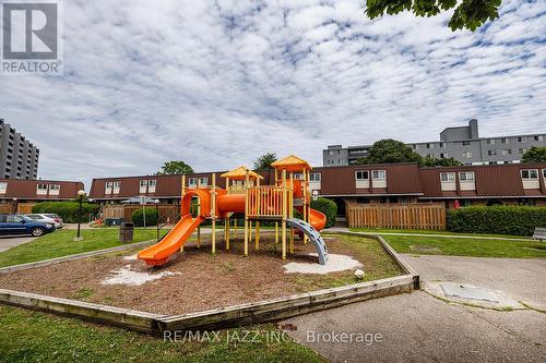 70 - 1333 Mary Street N, Oshawa (Centennial), ON - Outdoor