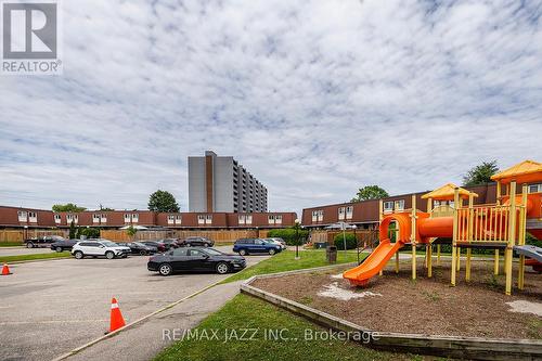 70 - 1333 Mary Street N, Oshawa (Centennial), ON - Outdoor