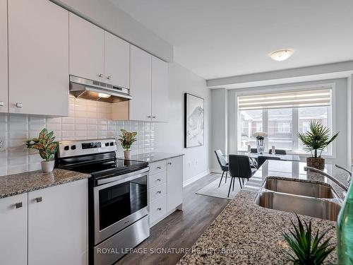 22 Backwater Tr, Brampton, ON - Indoor Photo Showing Kitchen With Stainless Steel Kitchen With Double Sink With Upgraded Kitchen