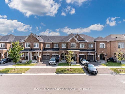 22 Backwater Tr, Brampton, ON - Outdoor With Facade