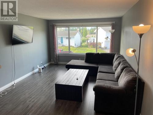 20 Davy Crescent, Kitimat, BC - Indoor Photo Showing Living Room