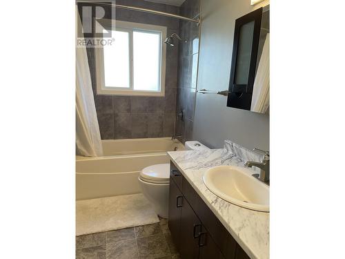 20 Davy Crescent, Kitimat, BC - Indoor Photo Showing Bathroom