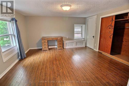 211 Park Road S, Oshawa, ON - Indoor Photo Showing Other Room