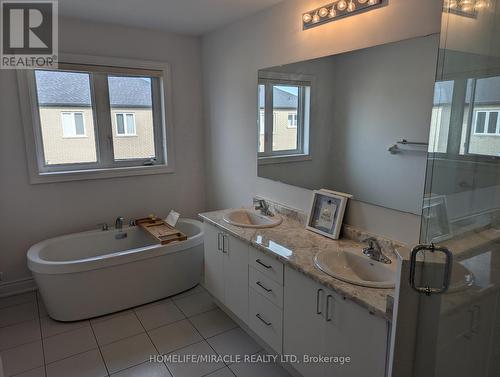 7 Lisa Street, Wasaga Beach, ON - Indoor Photo Showing Bathroom