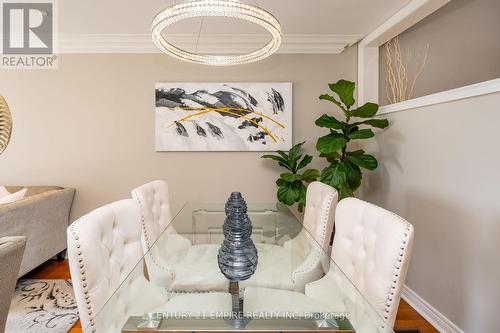 37 Sewells Lane, Brampton, ON - Indoor Photo Showing Dining Room