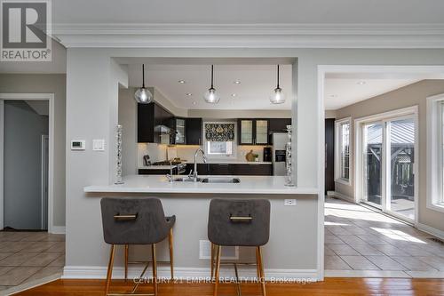 37 Sewells Lane, Brampton (Fletcher'S Meadow), ON - Indoor Photo Showing Kitchen With Double Sink