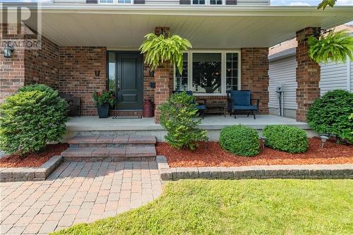 Covered front porch - 408 Pearl Street W, Brockville, ON - Outdoor With Deck Patio Veranda