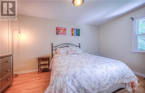 34 Amos Avenue, Waterloo, ON - Indoor Photo Showing Bedroom