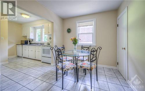 34 Amos Avenue, Waterloo, ON - Indoor Photo Showing Dining Room